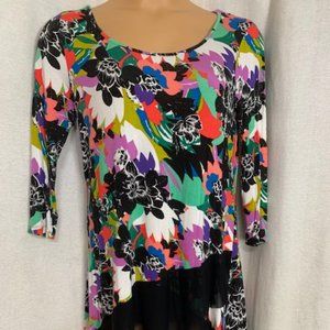 Cable & Gauge ladies tunic top